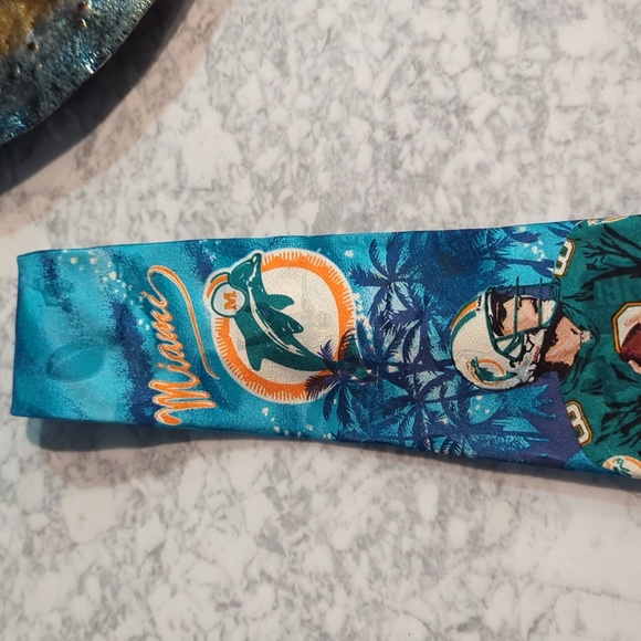 Vintage Miami Dolphins NFC East Tie - Picture 3 of 13